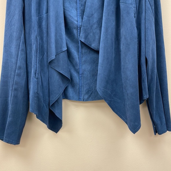 Kut from the Kloth Tayanita Faux Suede Draped Open Lightweight Blazer Blue XS - Picture 4 of 12